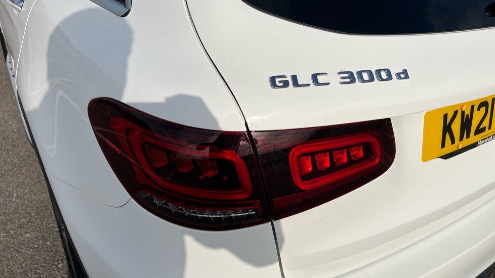 Used Mercedes-Benz GLC 2021 for sale - 76066919: Photo 21