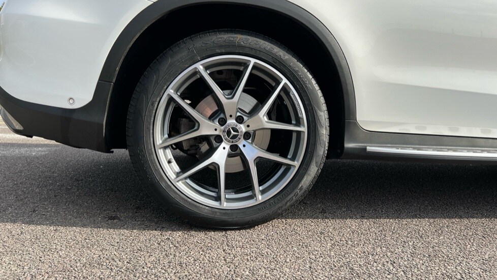 Used Mercedes-Benz GLC 2021 for sale - 76066919: Photo 27