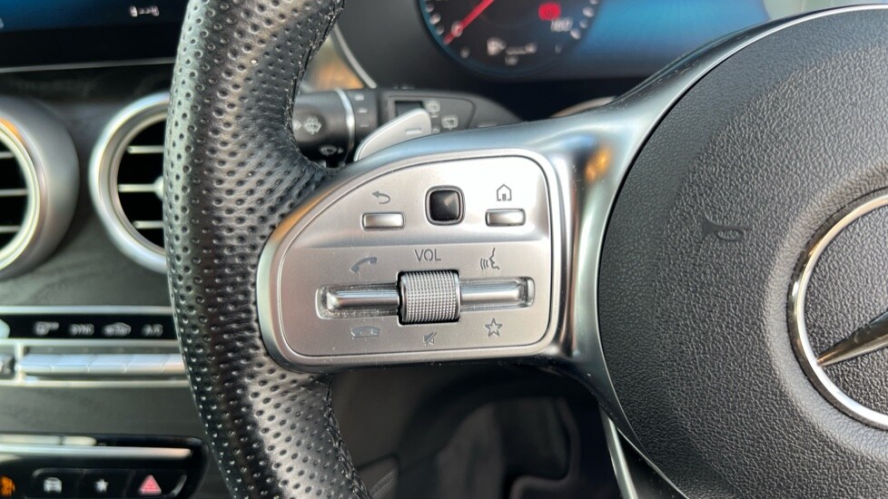 Used Mercedes-Benz GLC 2021 for sale - 76066919: Photo 30