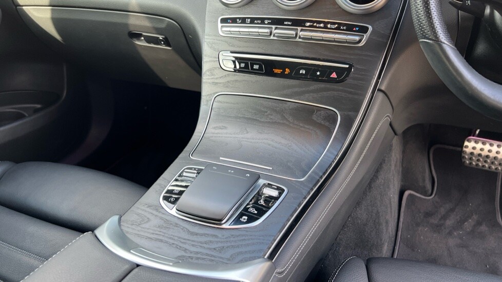 Used Mercedes-Benz GLC 2021 for sale - 76066919: Photo 35
