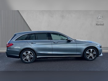 Used Mercedes-Benz C-Class 2019 for sale - 75751196: Photo