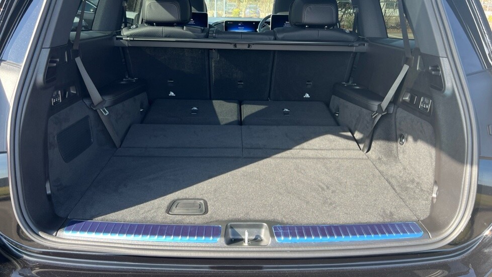 Used Mercedes-Benz GLS 2025 for sale - 76514801: Photo 17