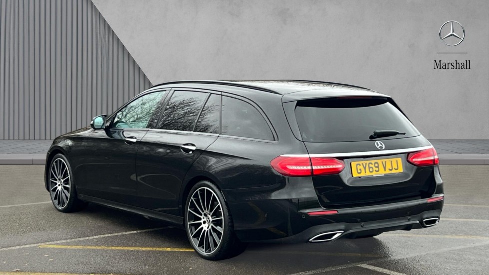 Used Mercedes-Benz E Class 2019 for sale - 76874854: Photo 2