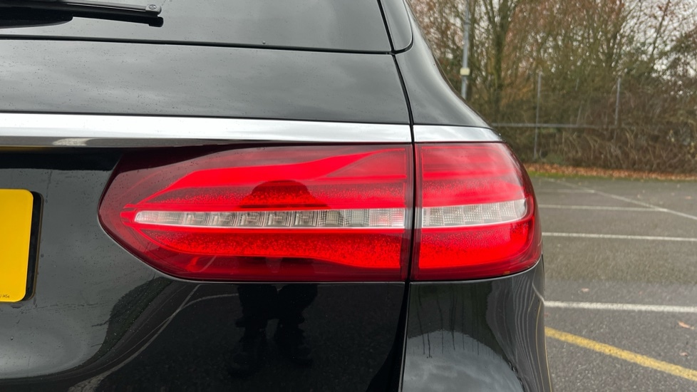 Used Mercedes-Benz E Class 2019 for sale - 76874854: Photo 22