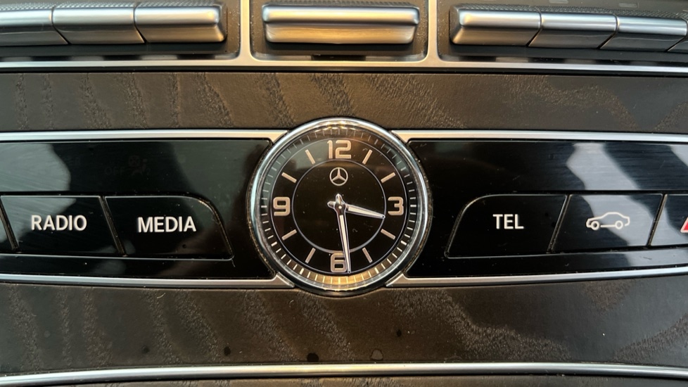 Used Mercedes-Benz E Class 2019 for sale - 76874854: Photo 47