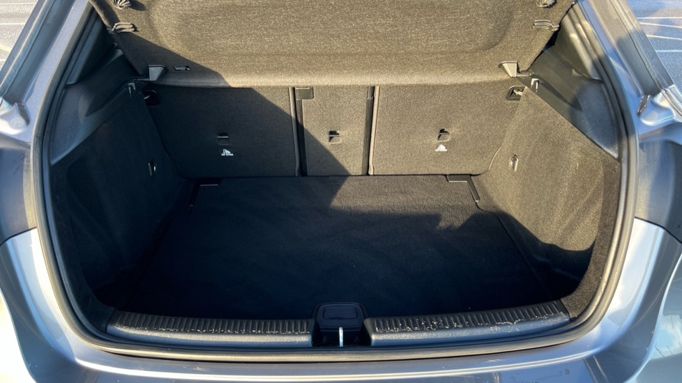 Used Mercedes-Benz A-Class 2019 for sale - 76872320: Photo 17