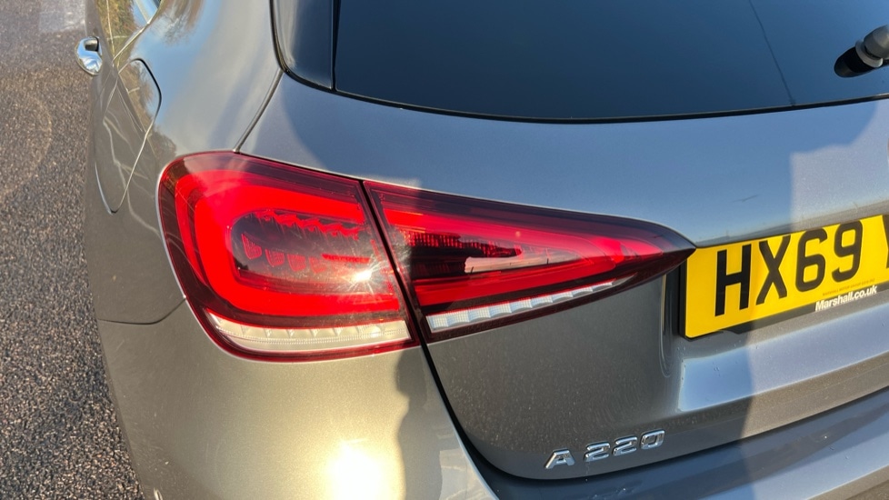 Used Mercedes-Benz A-Class 2019 for sale - 76872320: Photo 21