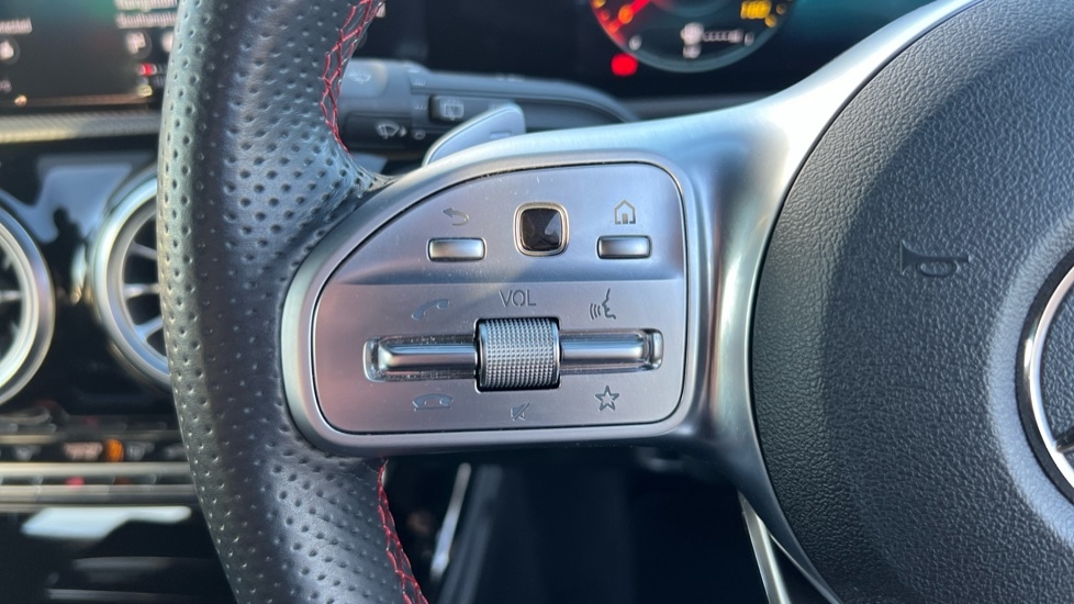 Used Mercedes-Benz A-Class 2019 for sale - 76872320: Photo 30