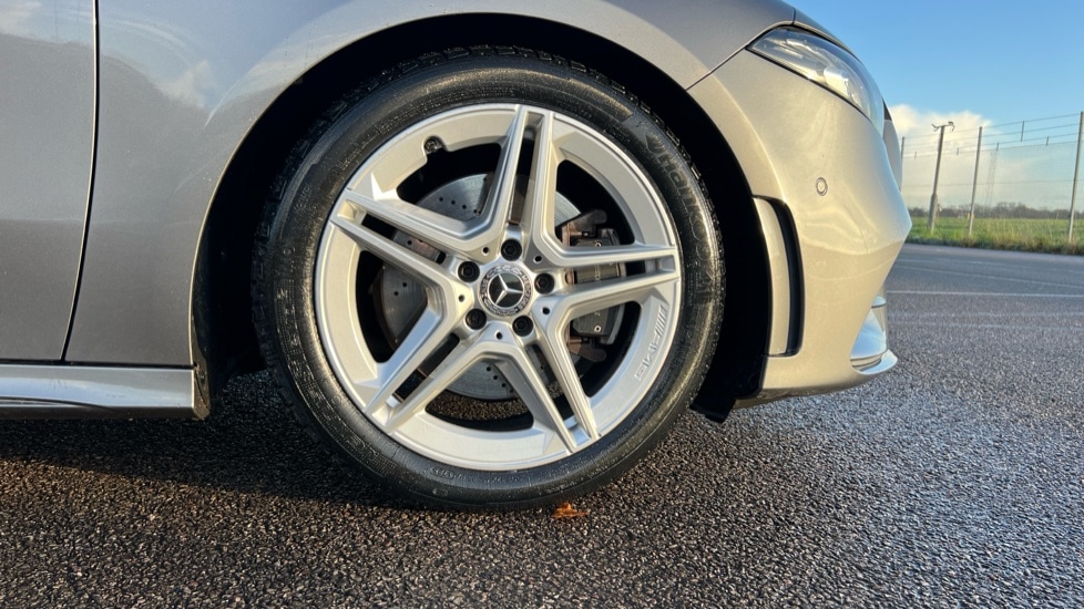 Used Mercedes-Benz A-Class 2019 for sale - 76872320: Photo 5