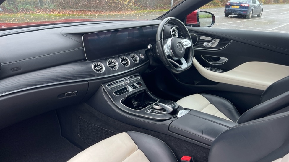Used Mercedes-Benz E Class 2019 for sale - 76872603: Photo 11