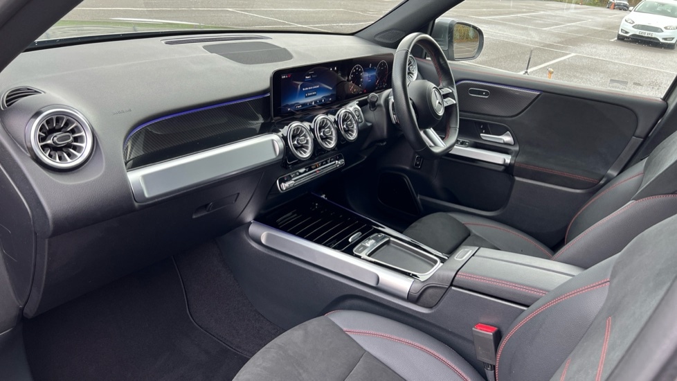 Used Mercedes-Benz GLB 2024 for sale - 76873607: Photo 11