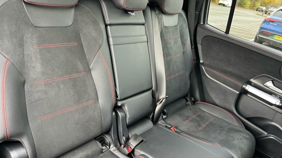 Used Mercedes-Benz GLB 2024 for sale - 76873607: Photo 15