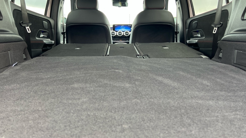 Used Mercedes-Benz GLB 2024 for sale - 76873607: Photo 18