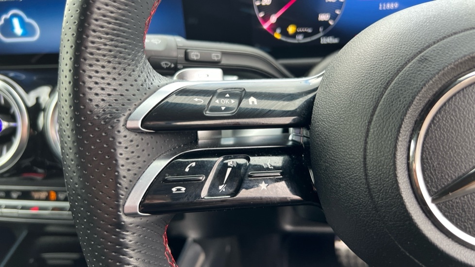 Used Mercedes-Benz GLB 2024 for sale - 76873607: Photo 30