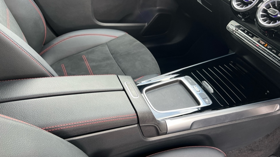 Used Mercedes-Benz GLB 2024 for sale - 76873607: Photo 34