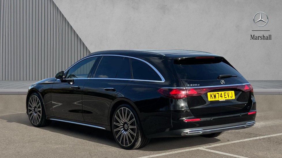 Used Mercedes-Benz E Class 2024 for sale - 76272803: Photo 2