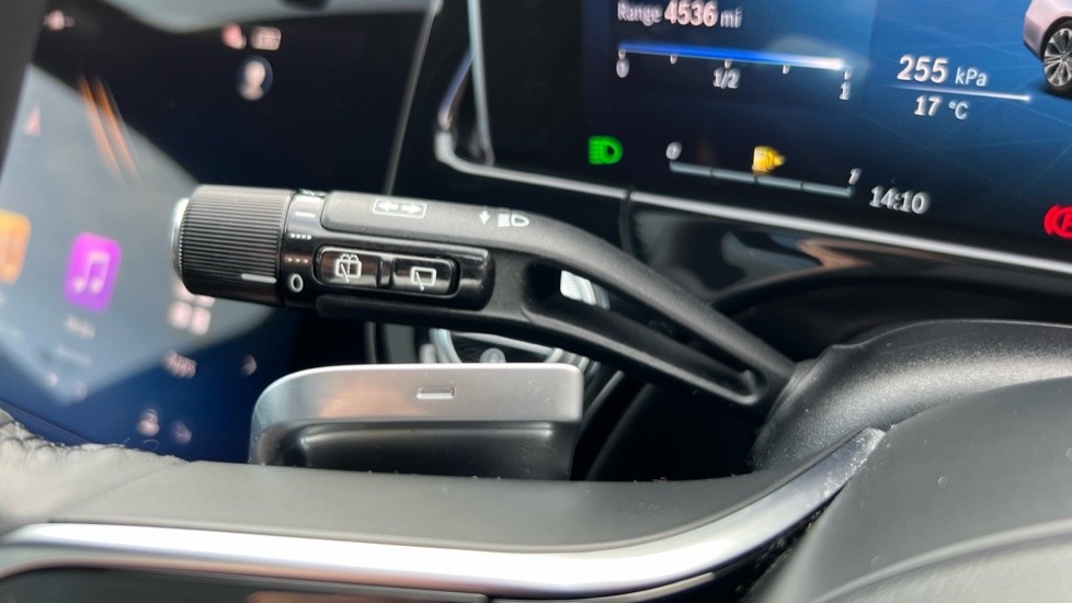 Used Mercedes-Benz E Class 2024 for sale - 76272803: Photo 32