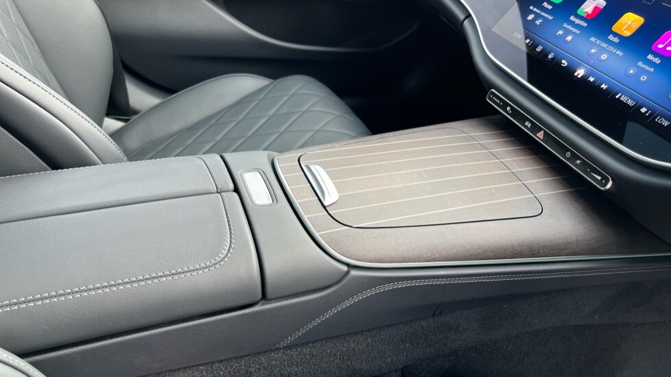 Used Mercedes-Benz E Class 2024 for sale - 76272803: Photo 34