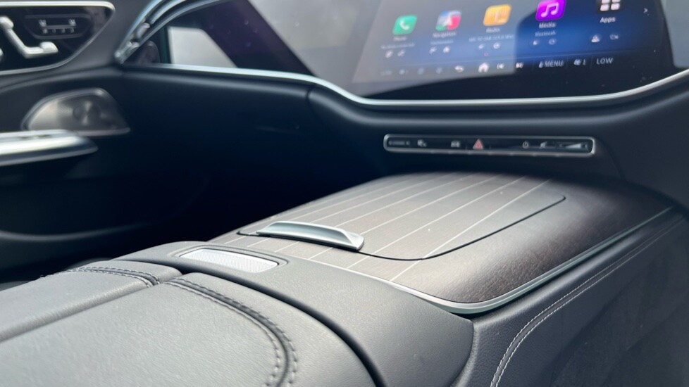 Used Mercedes-Benz E Class 2024 for sale - 76272803: Photo 35