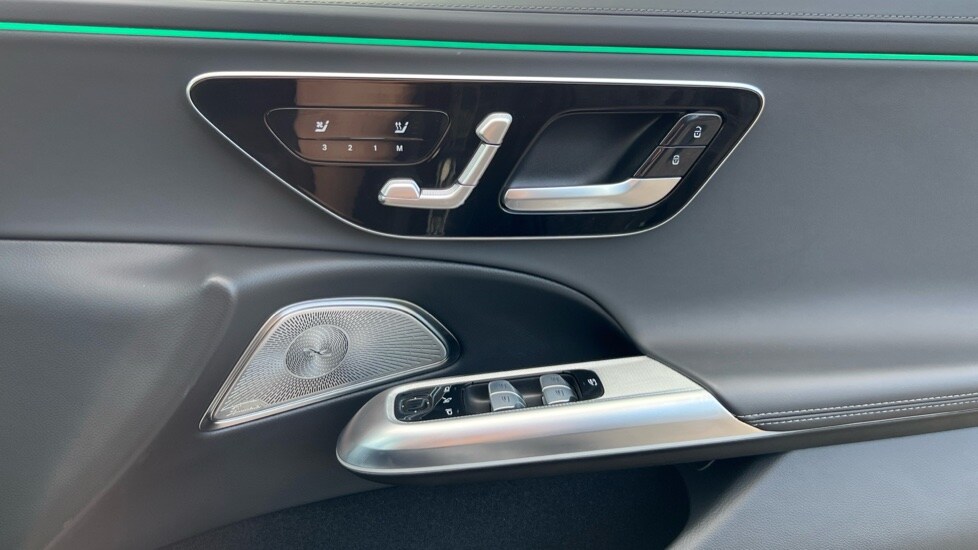 Used Mercedes-Benz E Class 2024 for sale - 76272803: Photo 36