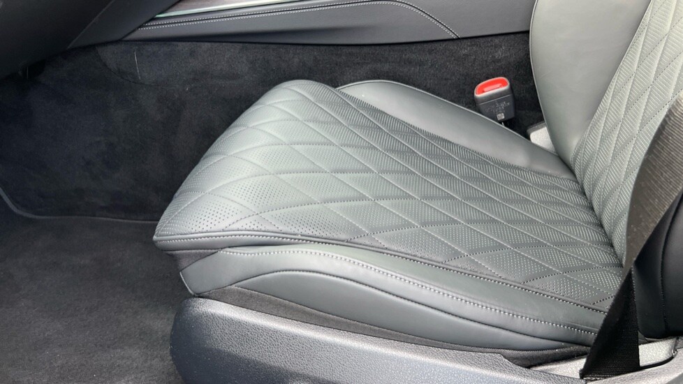 Used Mercedes-Benz E Class 2024 for sale - 76272803: Photo 38