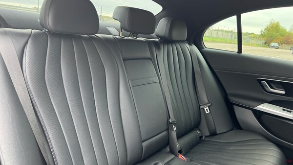 Used Mercedes-Benz E Class 2025 for sale - 76261543: Photo 15