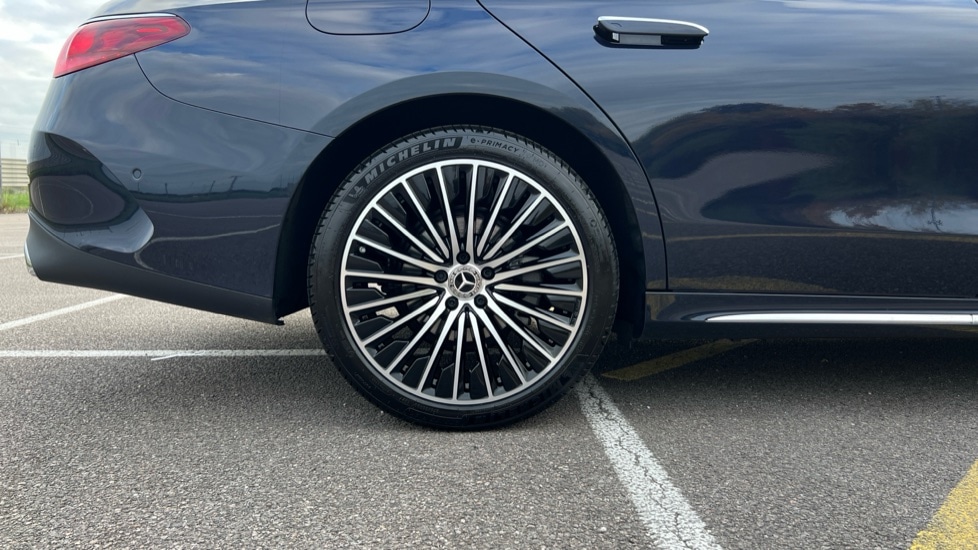 Used Mercedes-Benz E Class 2024 for sale - 76272993: Photo 27