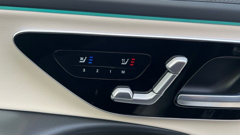 Used Mercedes-Benz E Class 2024 for sale - 76272993: Photo 45