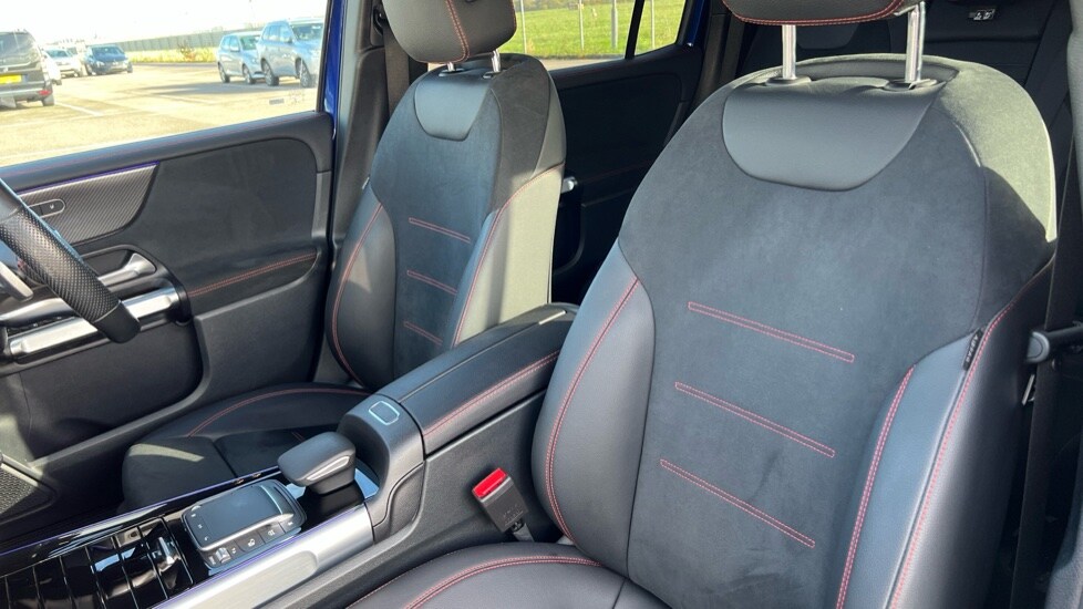 Used Mercedes-Benz GLB 2023 for sale - 77054233: Photo 14