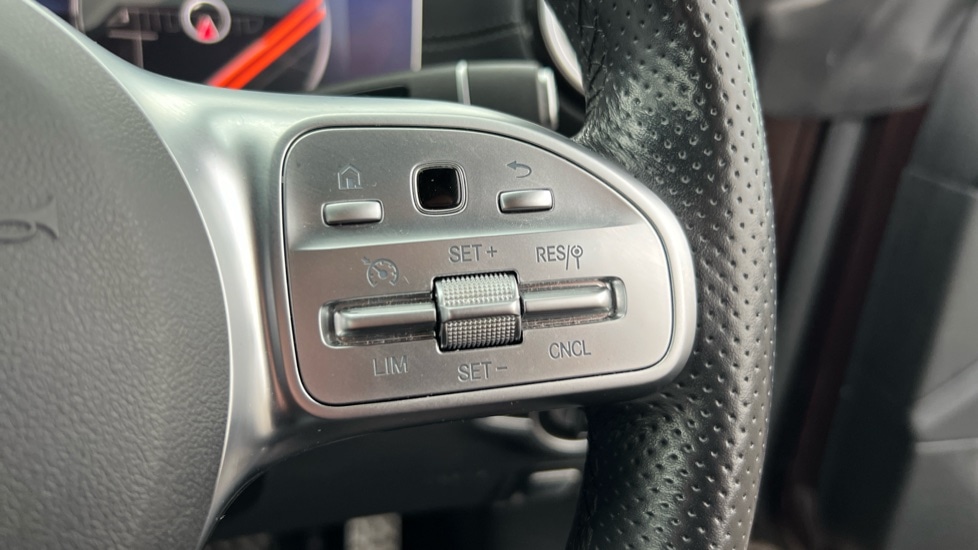 Used Mercedes-Benz E Class 2020 for sale - 76494019: Photo 29