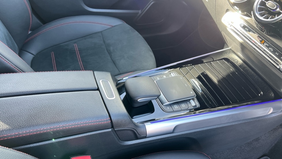 Used Mercedes-Benz GLB 2023 for sale - 76487377: Photo 34