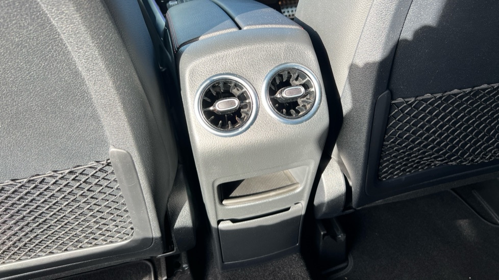 Used Mercedes-Benz GLB 2023 for sale - 76487377: Photo 36