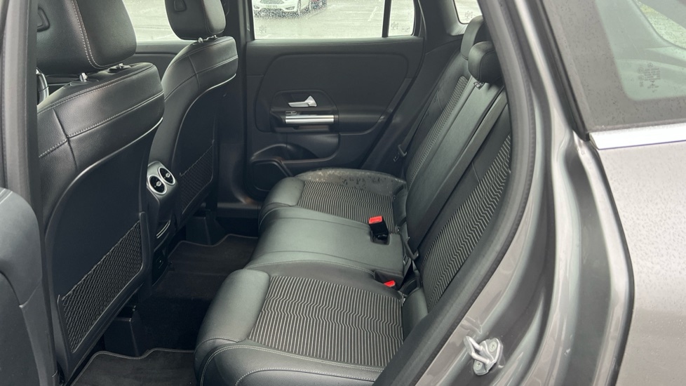 Used Mercedes-Benz GLA 2021 for sale - 76556943: Photo 24