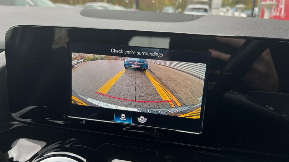 Used Mercedes-Benz GLA 2021 for sale - 76556943: Photo 50