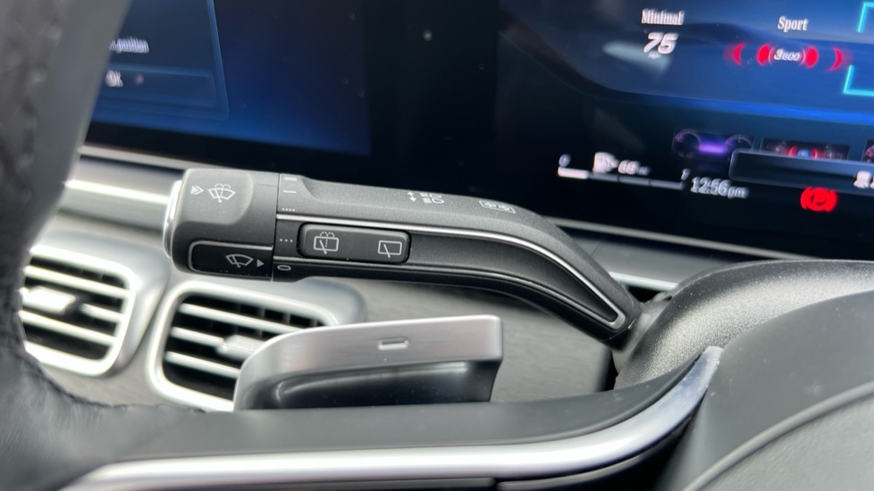 Used Mercedes-Benz GLE 2024 for sale - 76870331: Photo 32