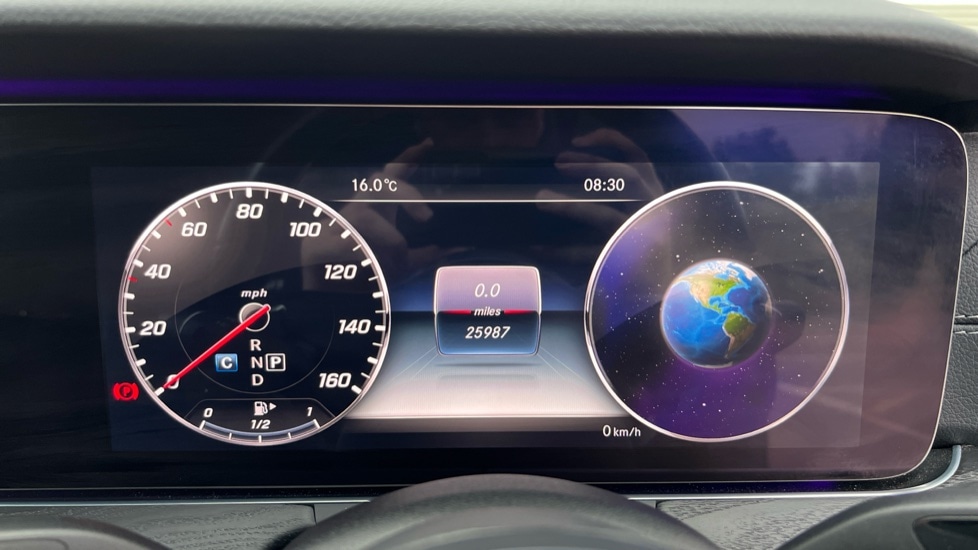 Used Mercedes-Benz E Class 2020 for sale - 76870386: Photo 16