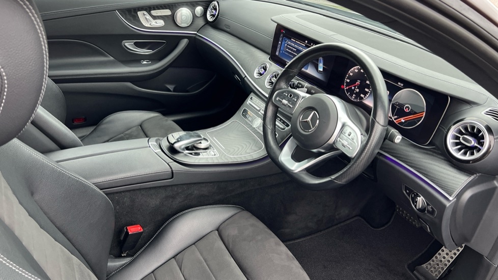 Used Mercedes-Benz E Class 2020 for sale - 76870386: Photo 3