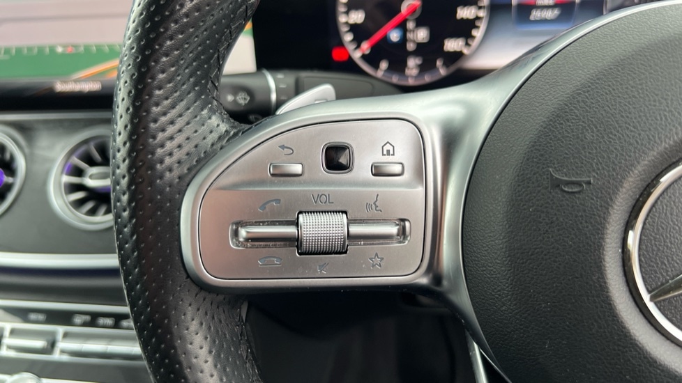 Used Mercedes-Benz E Class 2020 for sale - 76870386: Photo 30