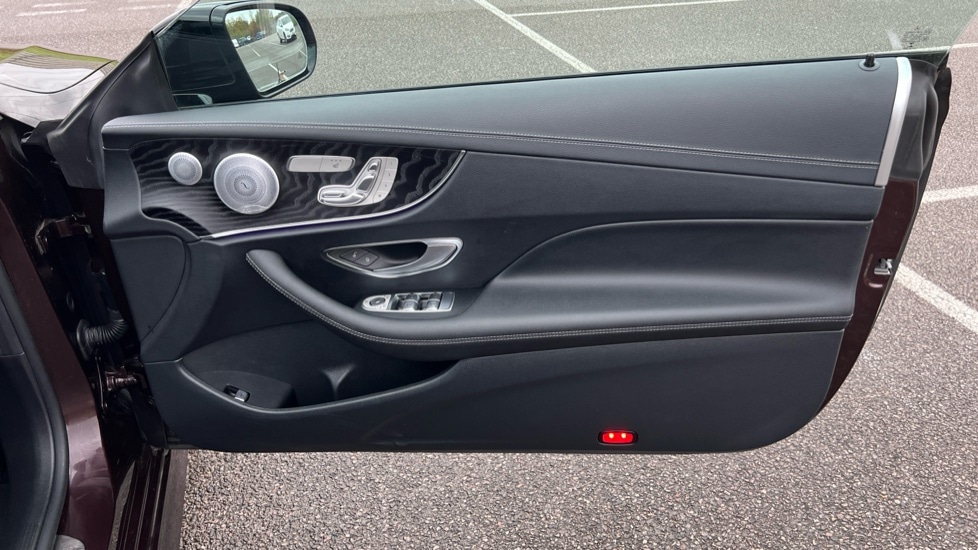 Used Mercedes-Benz E Class 2020 for sale - 76870386: Photo 37