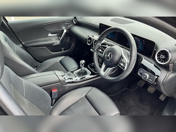 Used Mercedes-Benz A-Class 2019 for sale - 76154625: Photo 3