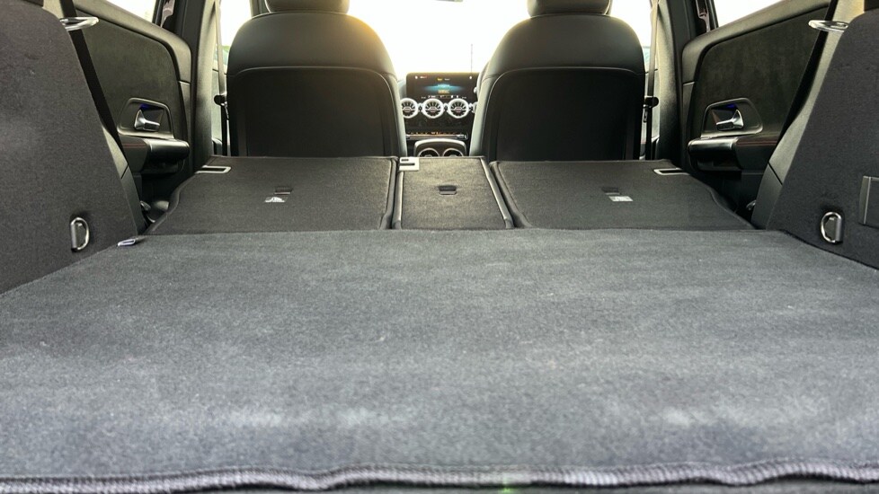 Used Mercedes-Benz GLA 2022 for sale - 76092133: Photo 18