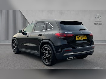 Used Mercedes-Benz GLA 2022 for sale - 76092133: Photo 2