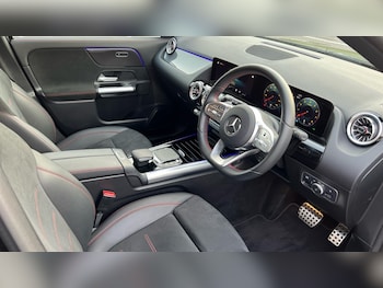 Used Mercedes-Benz GLA 2022 for sale - 76092133: Photo 3