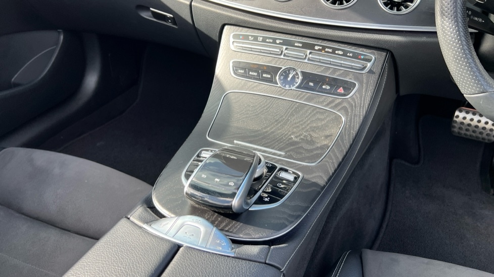 Used Mercedes-Benz E Class 2018 for sale - 76870704: Photo 35