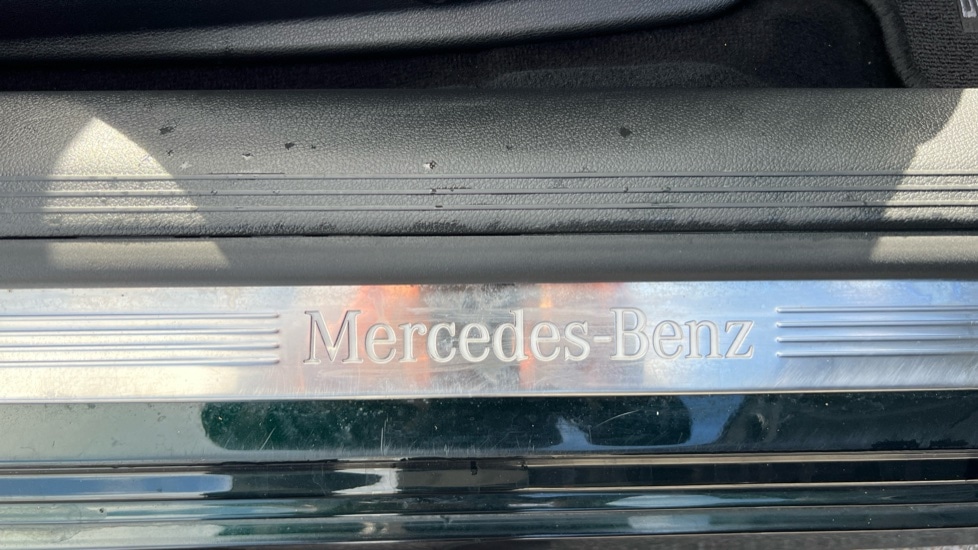 Used Mercedes-Benz E Class 2018 for sale - 76870704: Photo 44