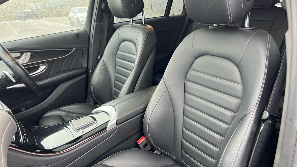 Used Mercedes-Benz EQC 2022 for sale - 76856385: Photo 14