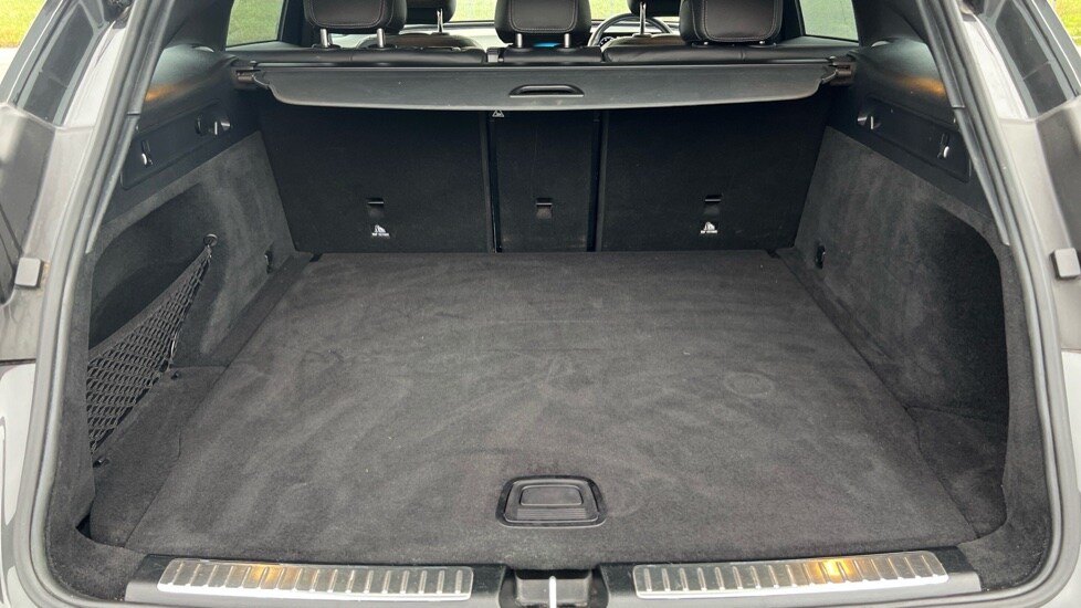 Used Mercedes-Benz EQC 2022 for sale - 76856385: Photo 17