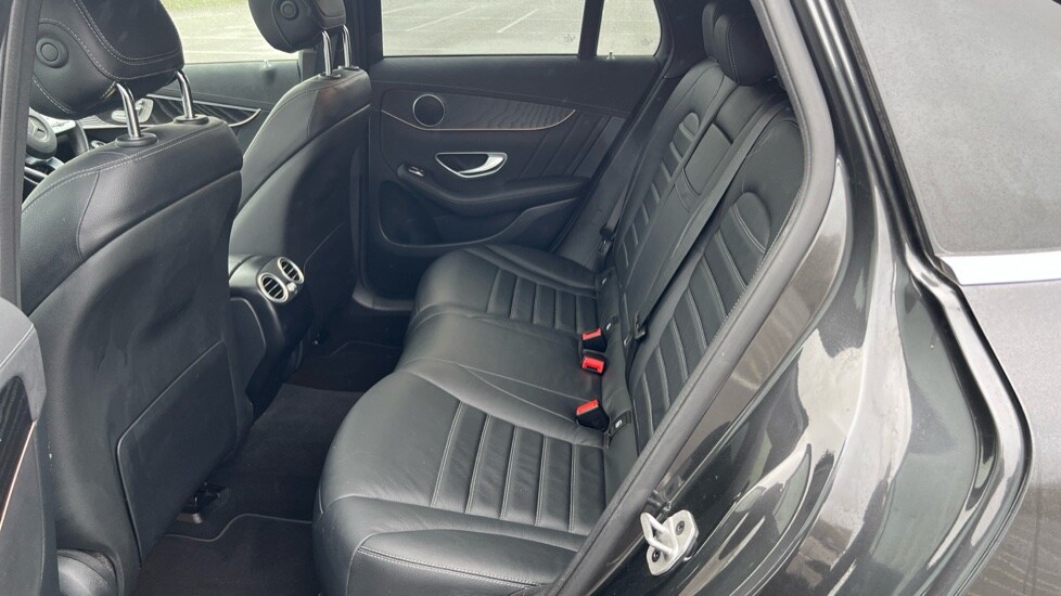 Used Mercedes-Benz EQC 2022 for sale - 76856385: Photo 24