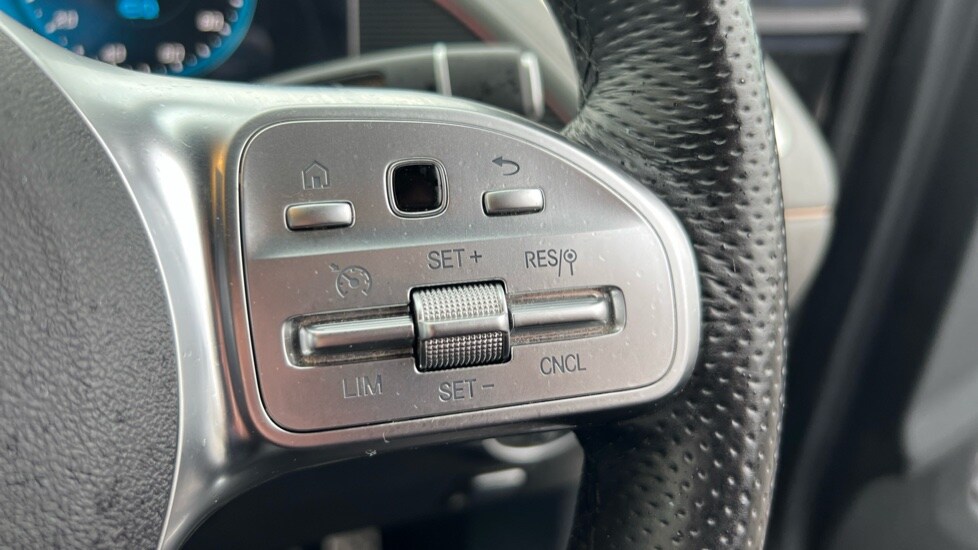 Used Mercedes-Benz EQC 2022 for sale - 76856385: Photo 29