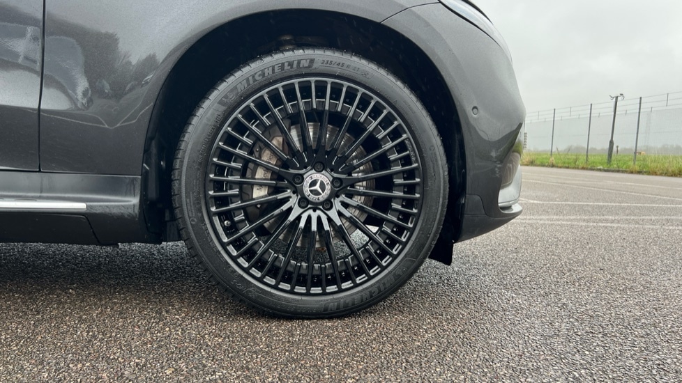 Used Mercedes-Benz EQC 2022 for sale - 76856385: Photo 5